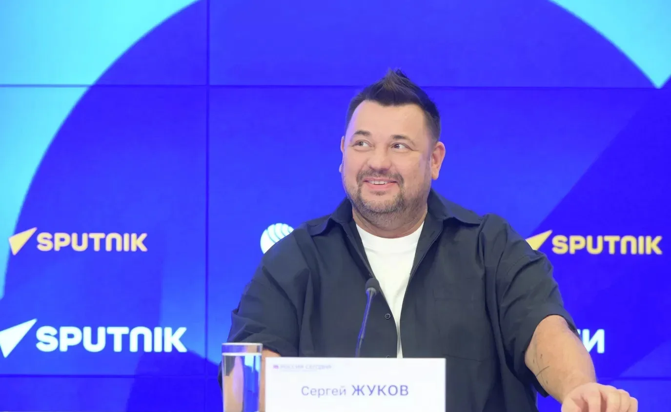 Московский суд признал права Сергея Жукова и Алексея Потехина на песни группы «Руки вве...