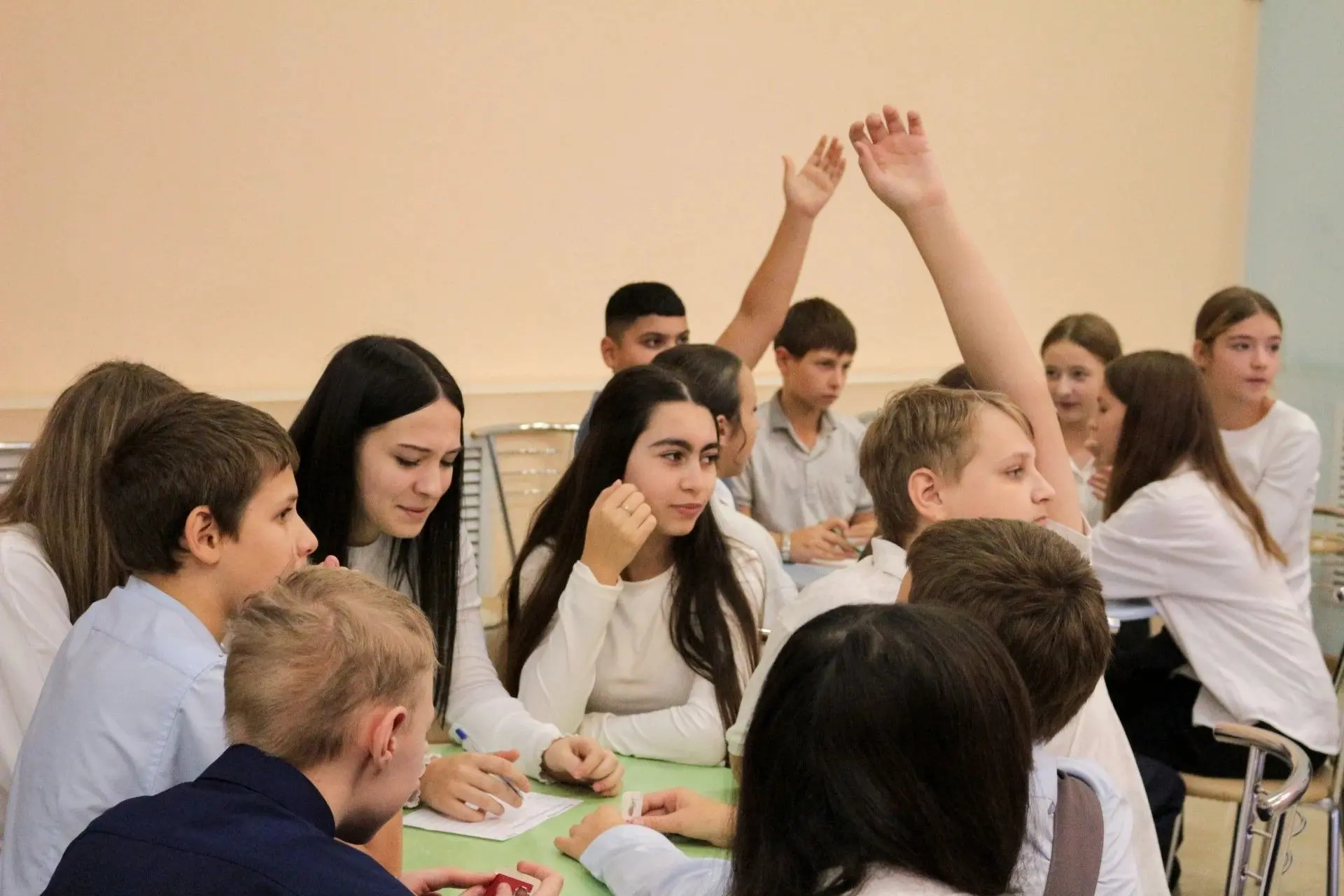 ⚡️В Луганской библиотеке состоялся интеллектуально-познавательный квиз «Отцы Луганщины ...