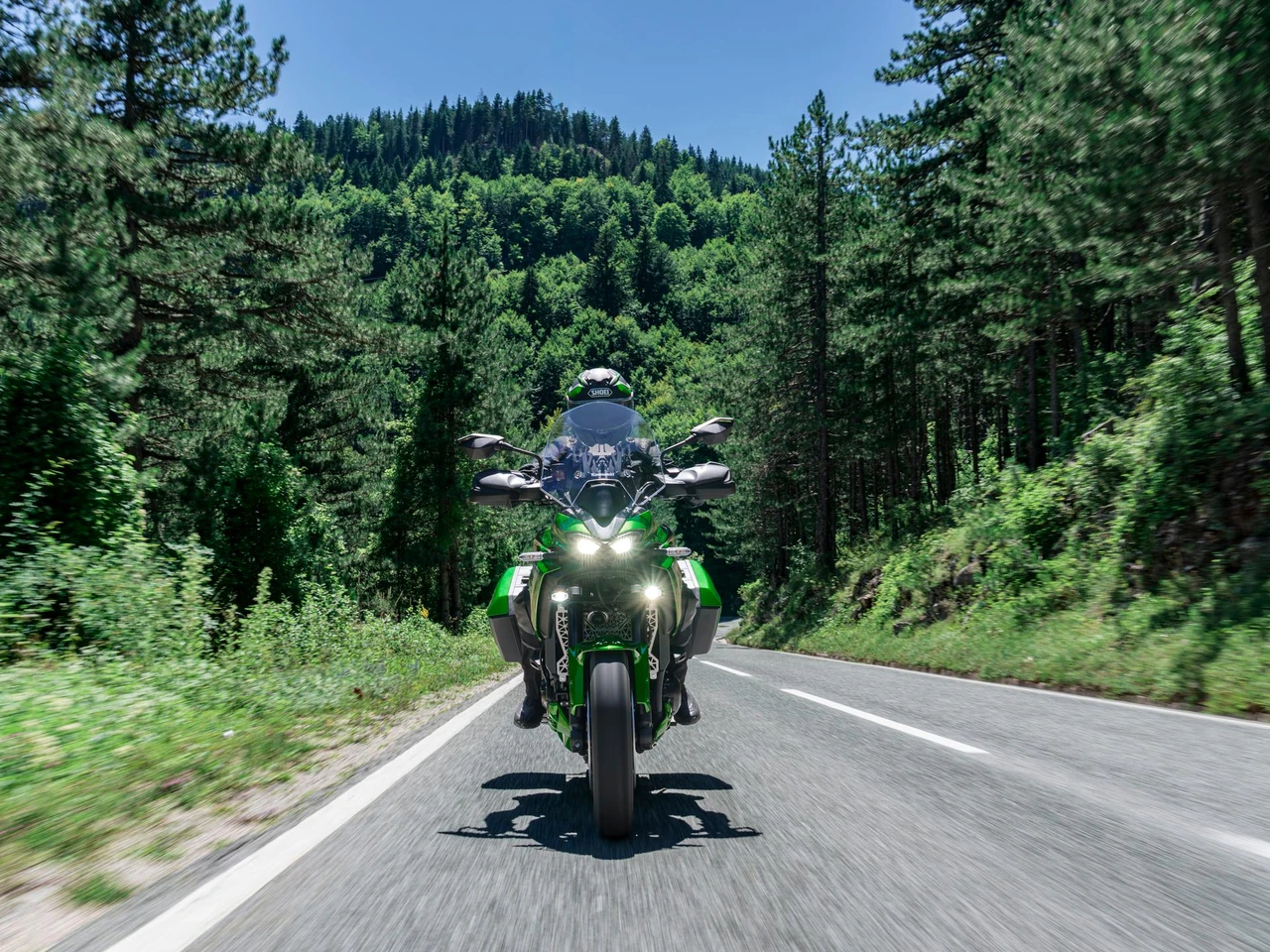 Kawasaki представили Versys 900 - самый спортивный Versys в истории!