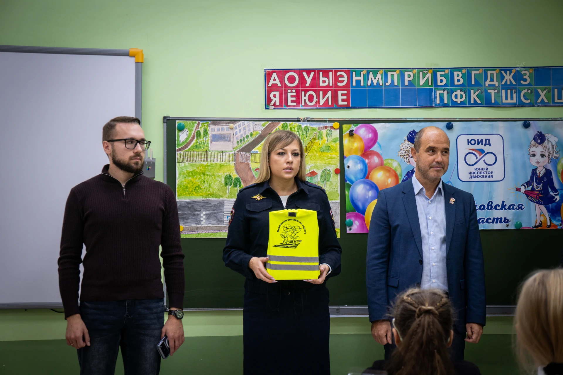 🚸 «Засветись!»: в Люберцах школьникам напомнили о безопасности на дорогах