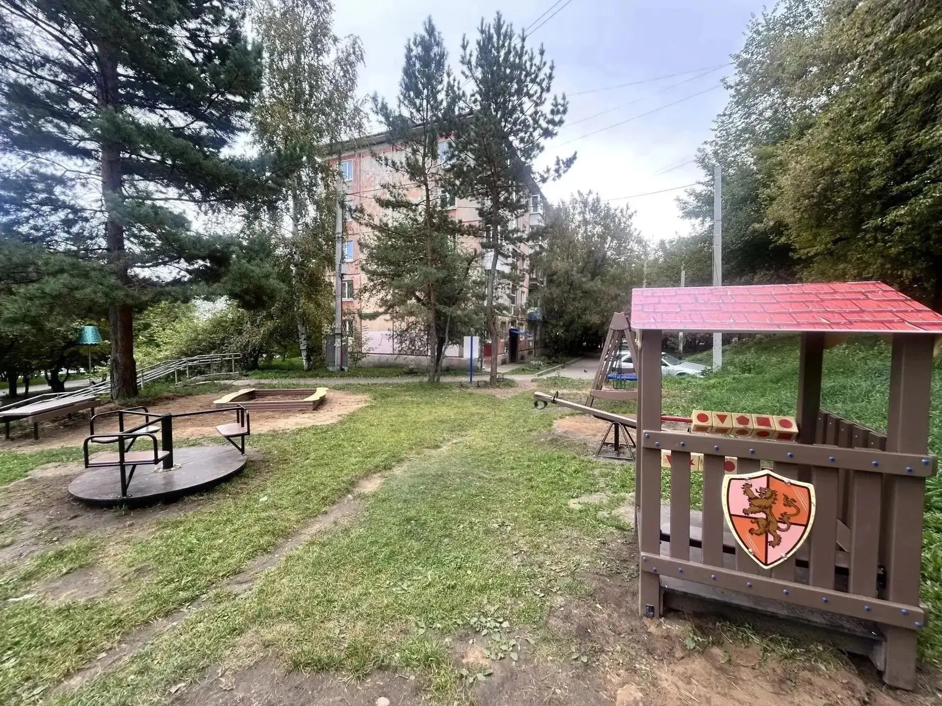 В Иркутске продолжается системная работа по созданию комфортной городской среды. В Октя...