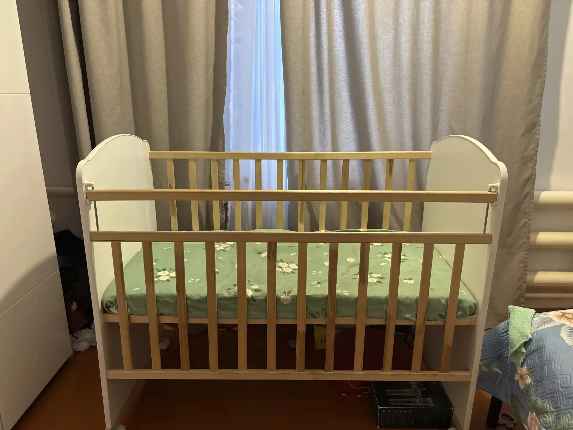 Продам детскую кровать за 2500р