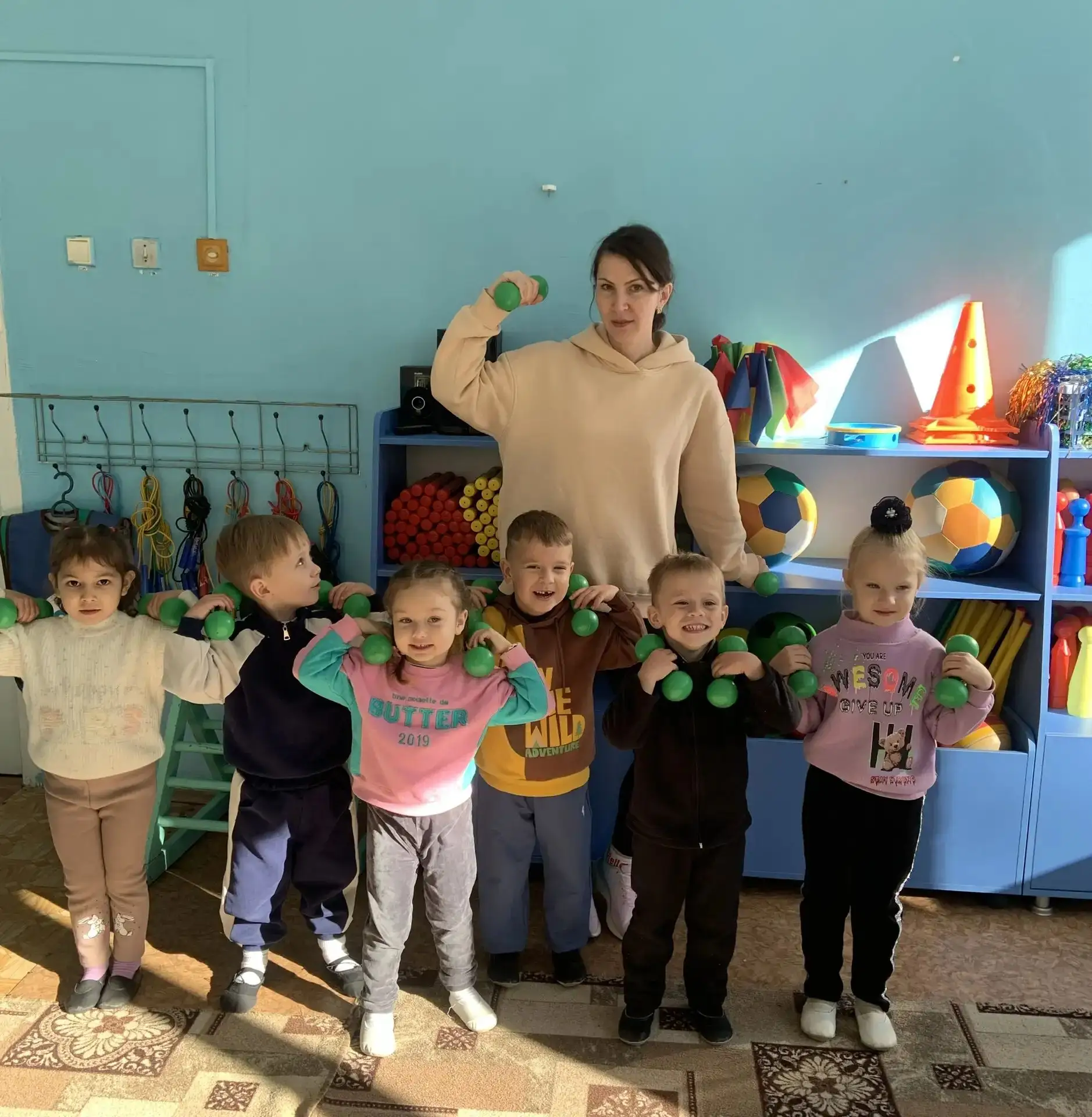 В нашем детском саду продолжается работа над проектом «Зарядка со звездой».