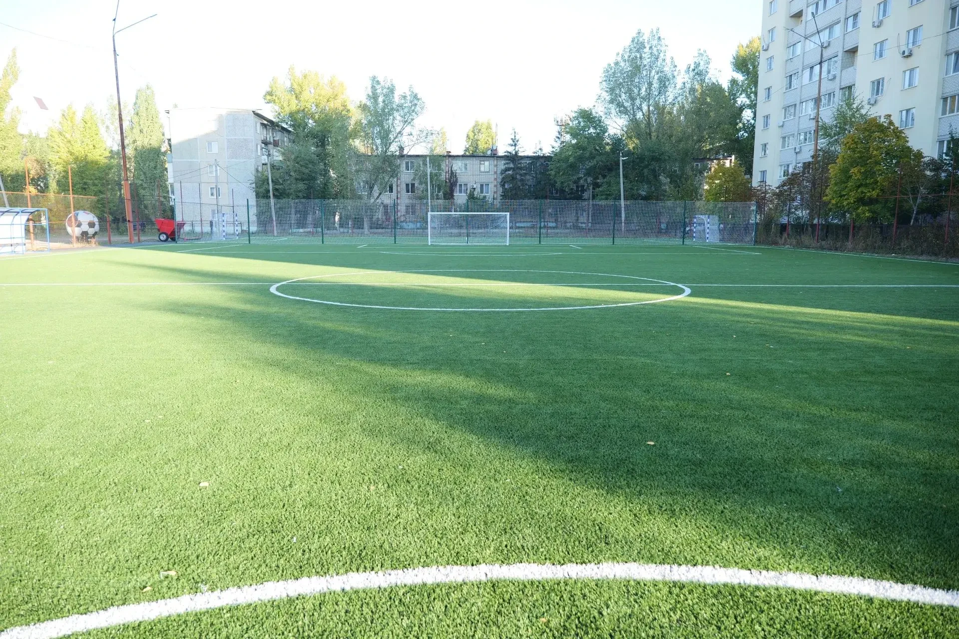 ⚽ Новая спортплощадка появилась на базе школы № 9 в Энгельсе