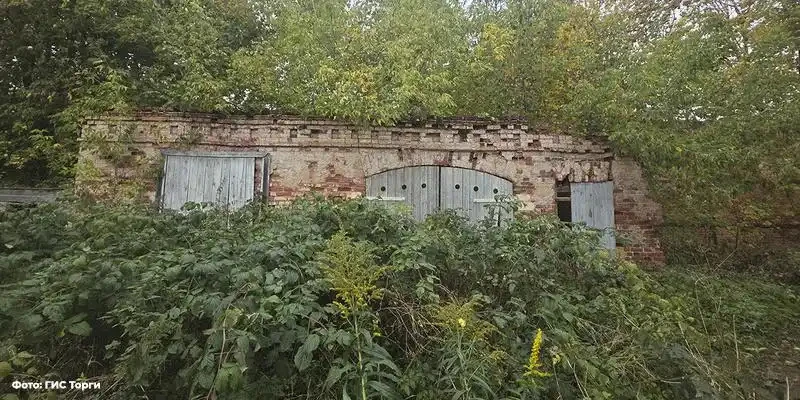 ❗️ В Торжке каретный сарай продают за рубль