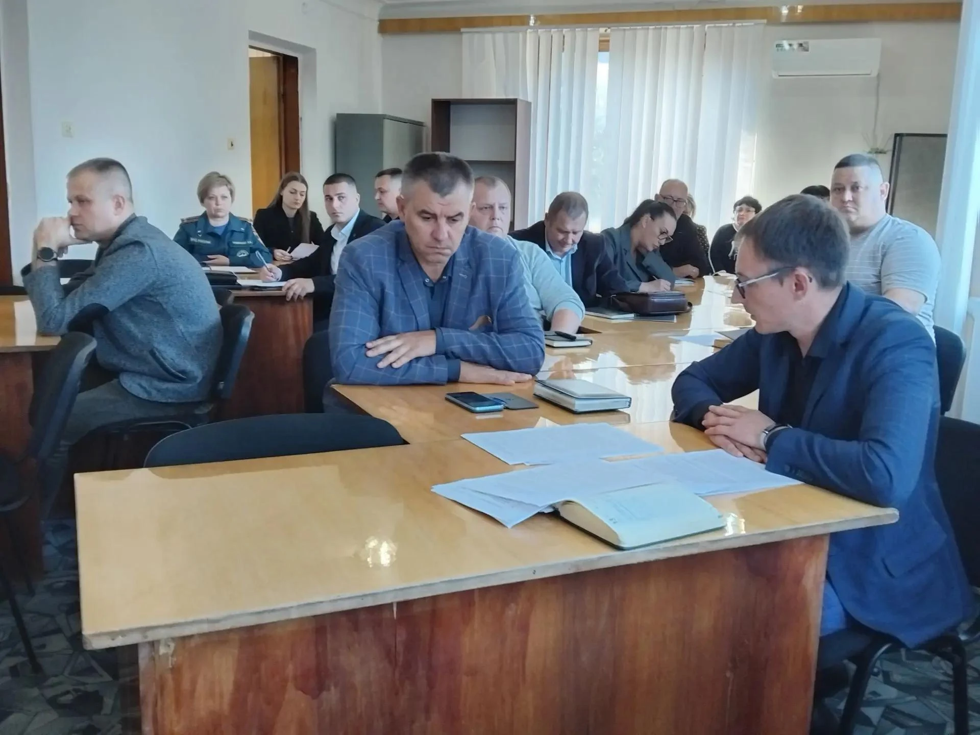 В Антраците состоялось заседание комиссии по предупреждению и ликвидации чрезвычайных с...