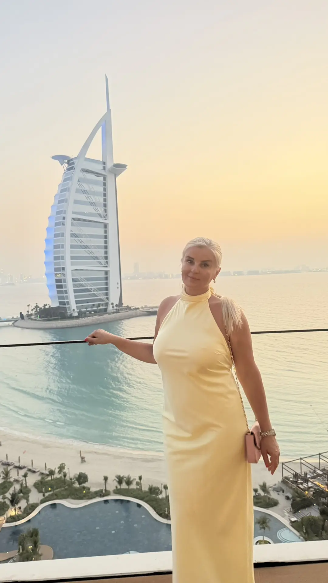 Это отель, ради которого я приехала в Дубай — Jumeirah Marsa Al Arab ✨