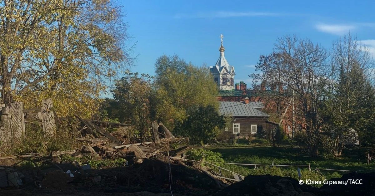 В Старой Ладоге реконструируют водоснабжение и построят очистные сооружения, сообщили Т...