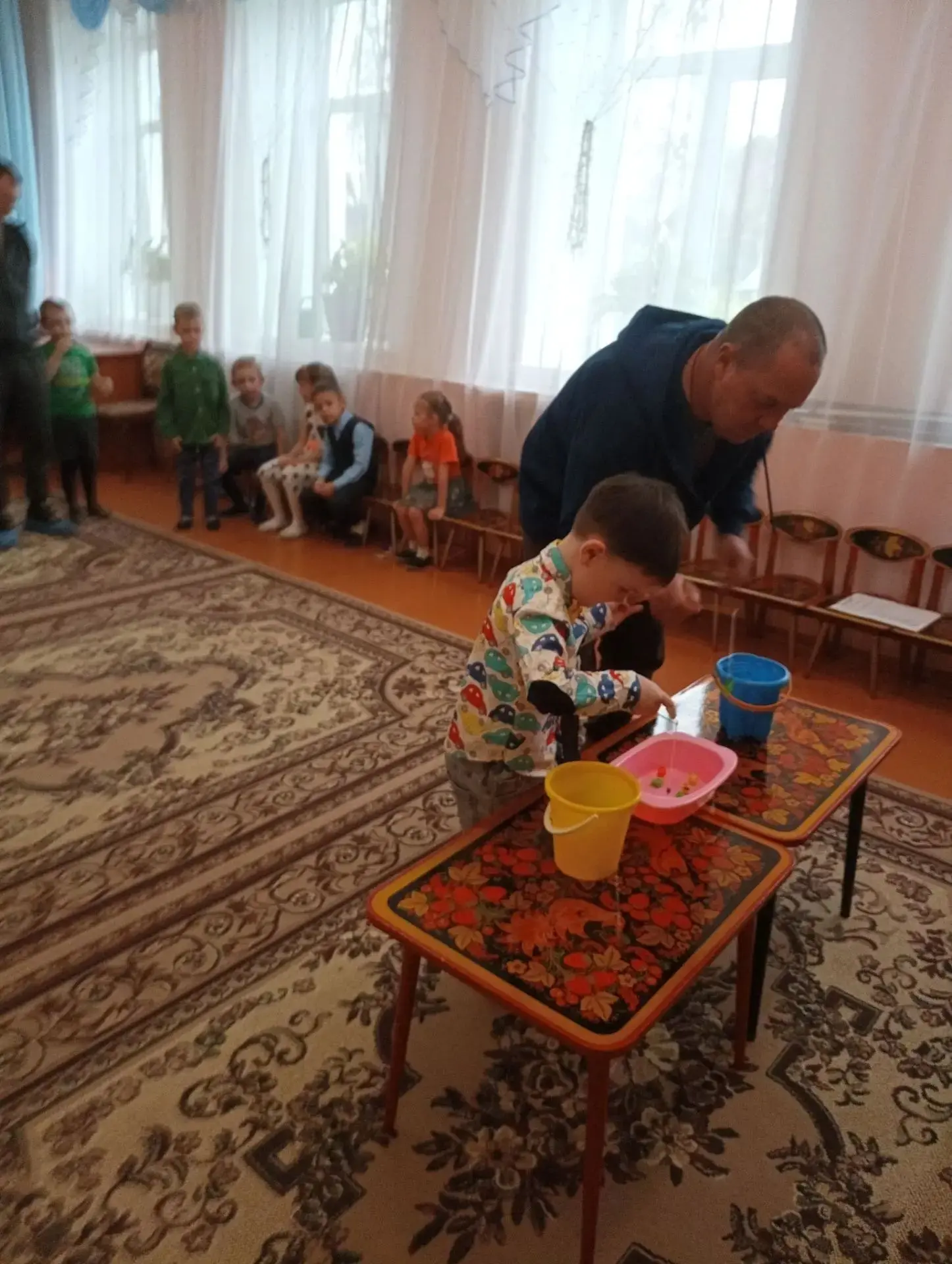 В центре развития ребёнка - детском саду №4 в группе №3 прошло спортивное развлечение, ...