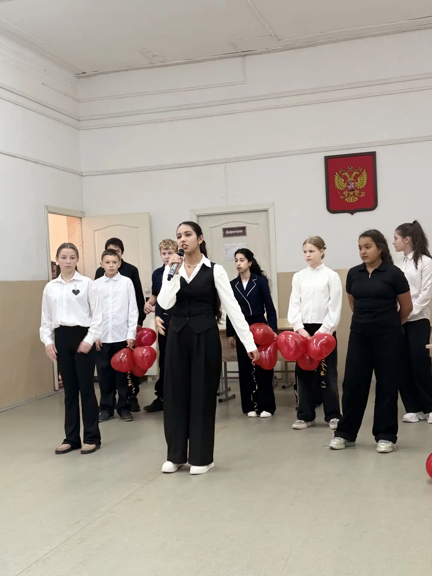 🎉 Сегодня в нашей школе прошел праздничный концерт, посвященный Дню учителя!
