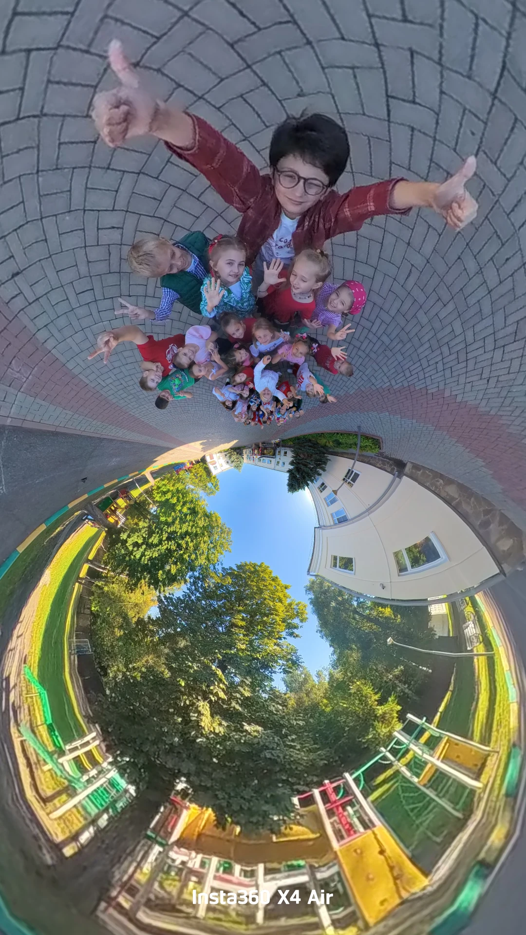 Еще одну новую фишку тестируем общее фото на камеру Инста 360. Пока эти фотки идут в те...