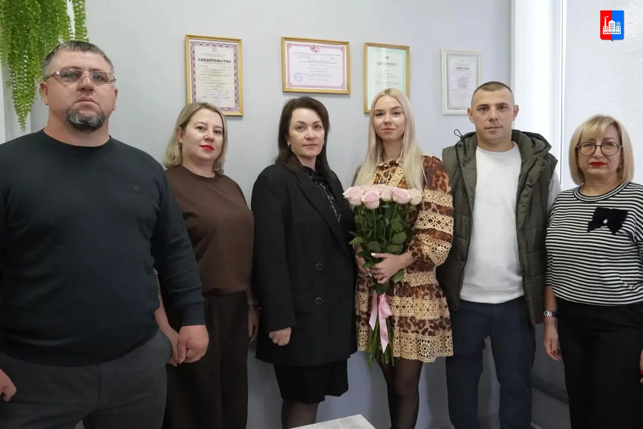 Состоялось открытие агентства недвижимости «Вектор», директором которого Игорь Гончар, ...