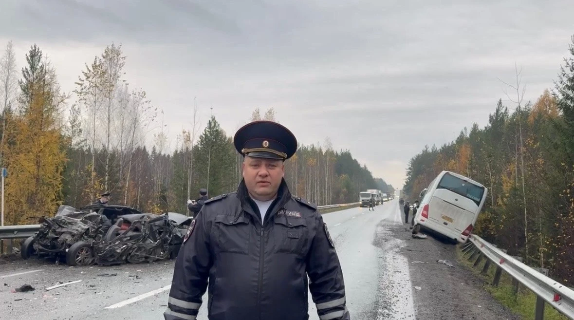 Смертельное ДТП с автобусом и легковым автомобилем произошло на Режевском тракте.