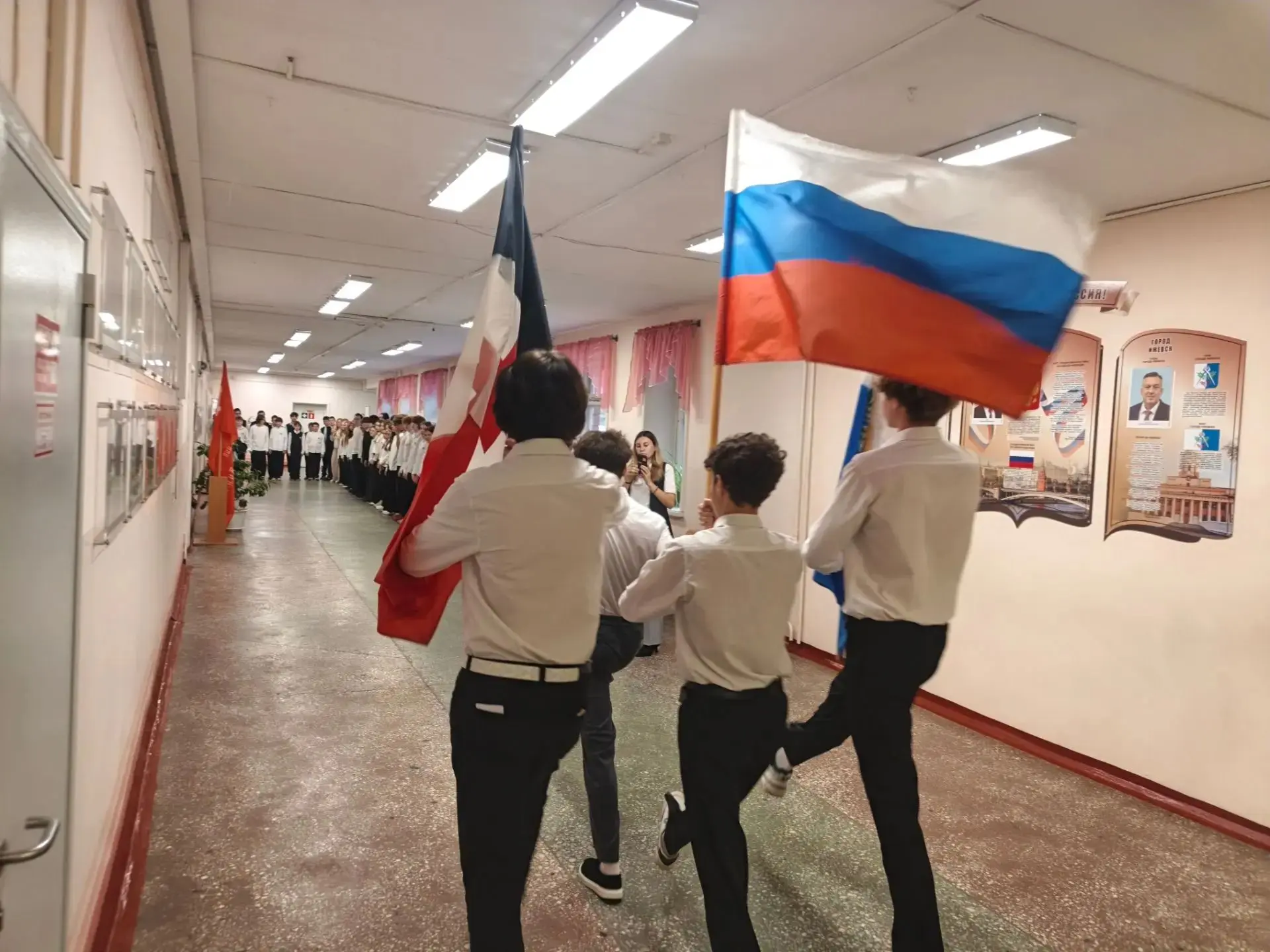 В понедельник, 12 октября в Патриотическом пространстве прошла традиционная торжественн...