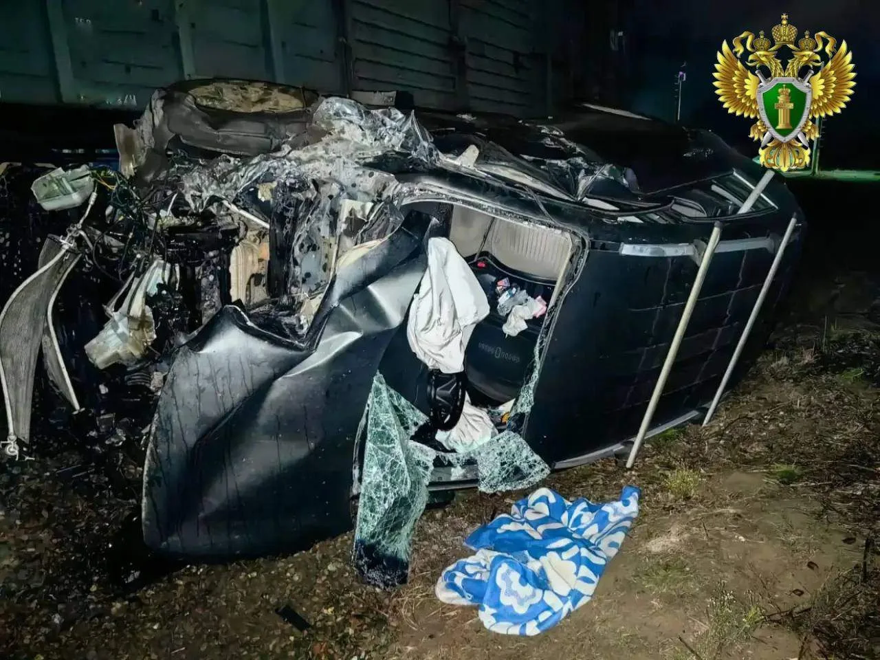 ⚡️Легковушка угодила под тепловоз под Сосновоборском