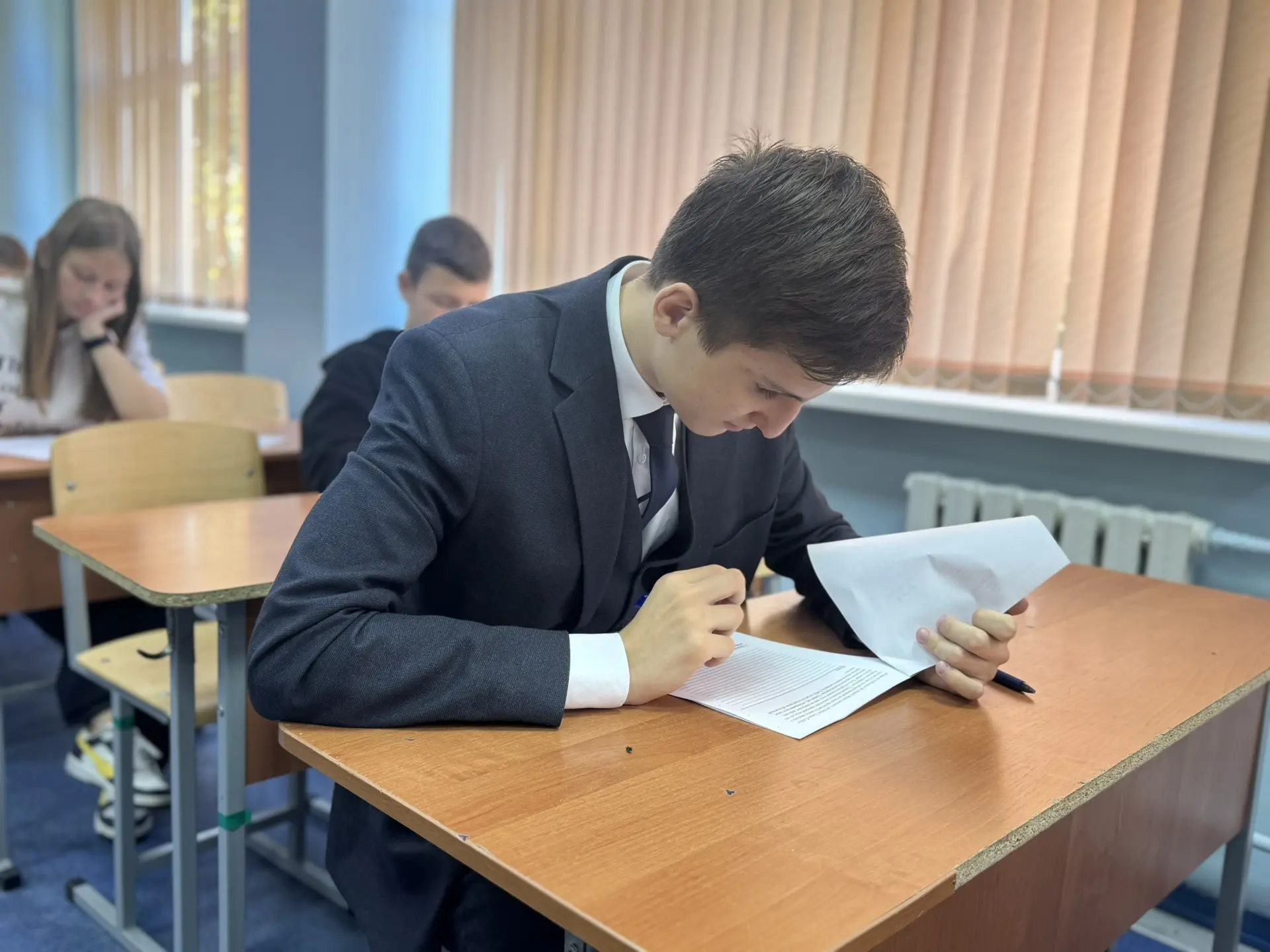 🎓 Интеллектуальный марафон открыт: школьный этап ВсОШ по обществознанию!