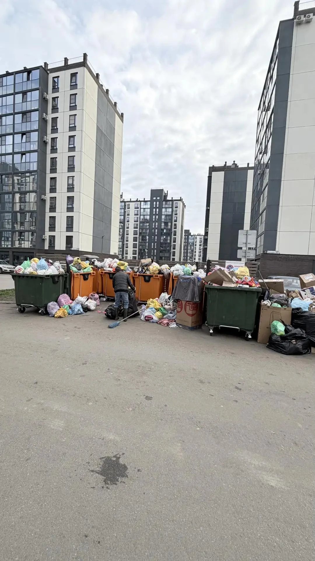 Уважаемые жители! 12.10.2026г. сотрудники Ук " Горизонты" в очередной раз столкнулись с...