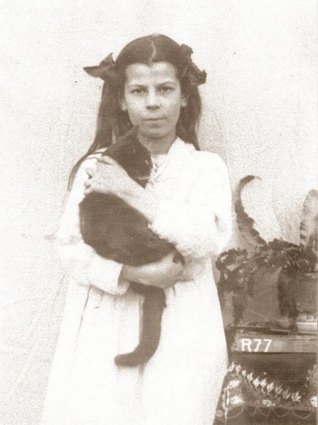 🍄Фото детей со своими кошками в начале 1900-х годов