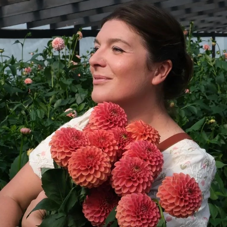 ЮЛИНА ФЕРМА