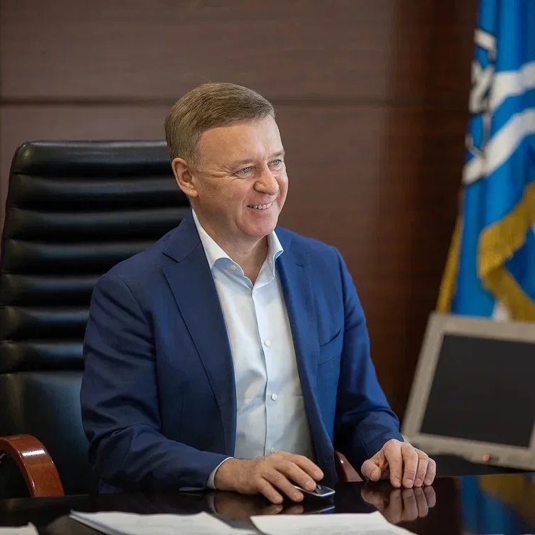 Сергей Надсадин Официально