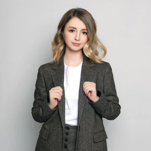 Юрист Анастасия Елисеева