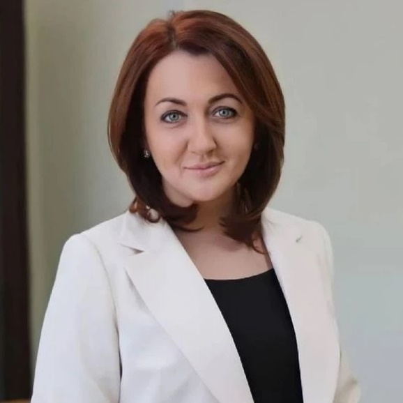 Сенатор Наталья Кувшинова