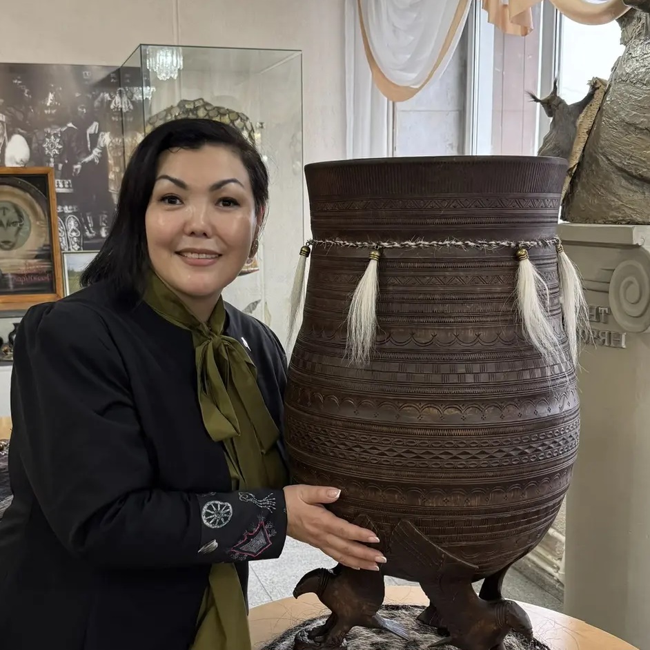 ОЛЬГА КАМЕЛЕК