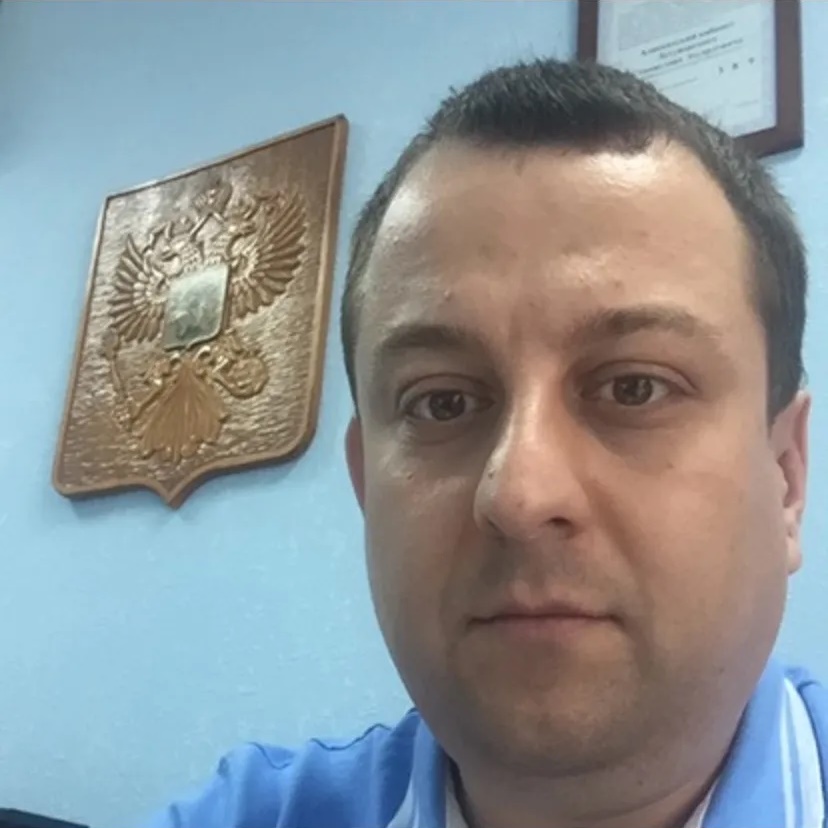 По зову правды. Сергей Фролов