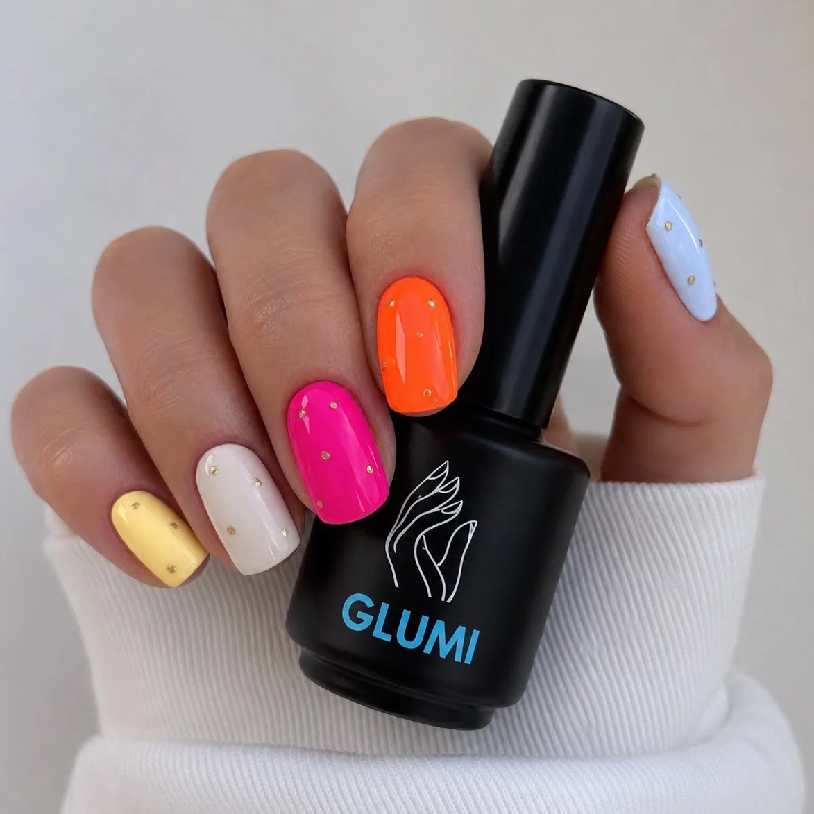 Первый по ногтям | GLUMI 🌸 | Маникюр