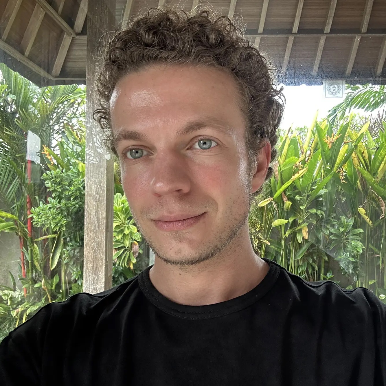 Никита Карнаухов