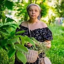 Логотип канала Алена Бугрова. Плетение. Мои волшебные трубочки