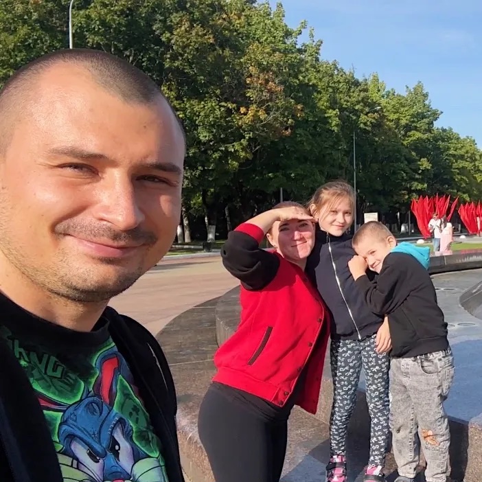 Фотография канала Max Дом у дороги. Деревенская жизнь