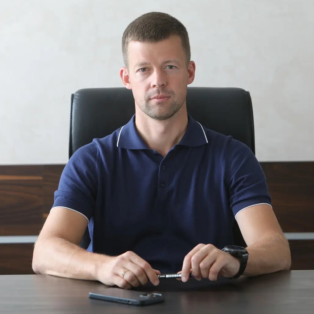 Фотография канала Max Сергей Юров