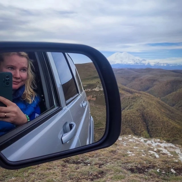 Счастье любит путешествовать, ржать и целоваться