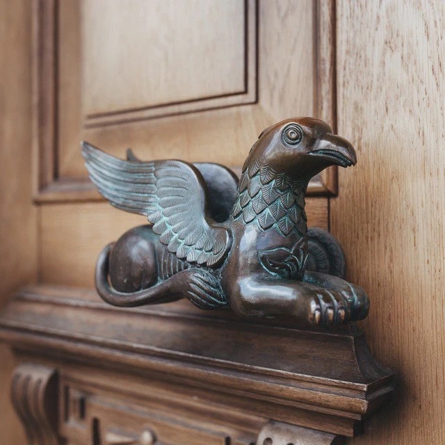 Логотип канала Ярославский художественный музей