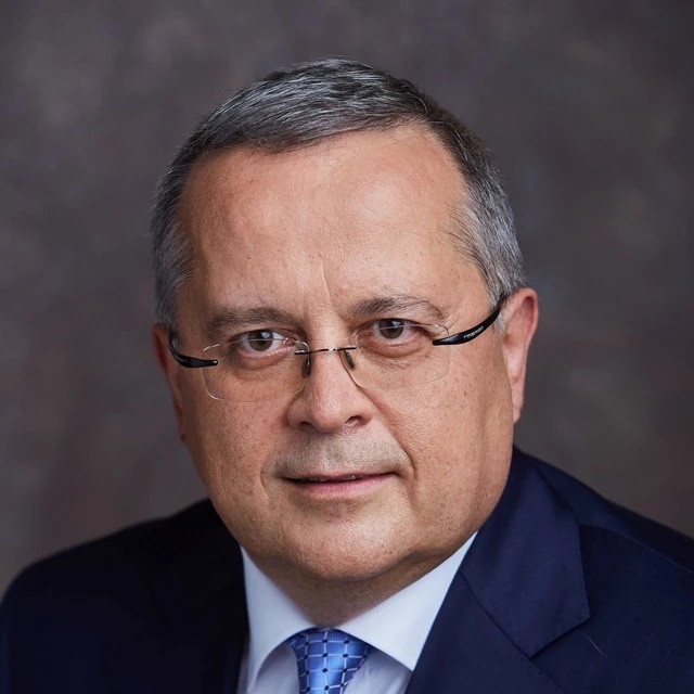 Эрик Праздников