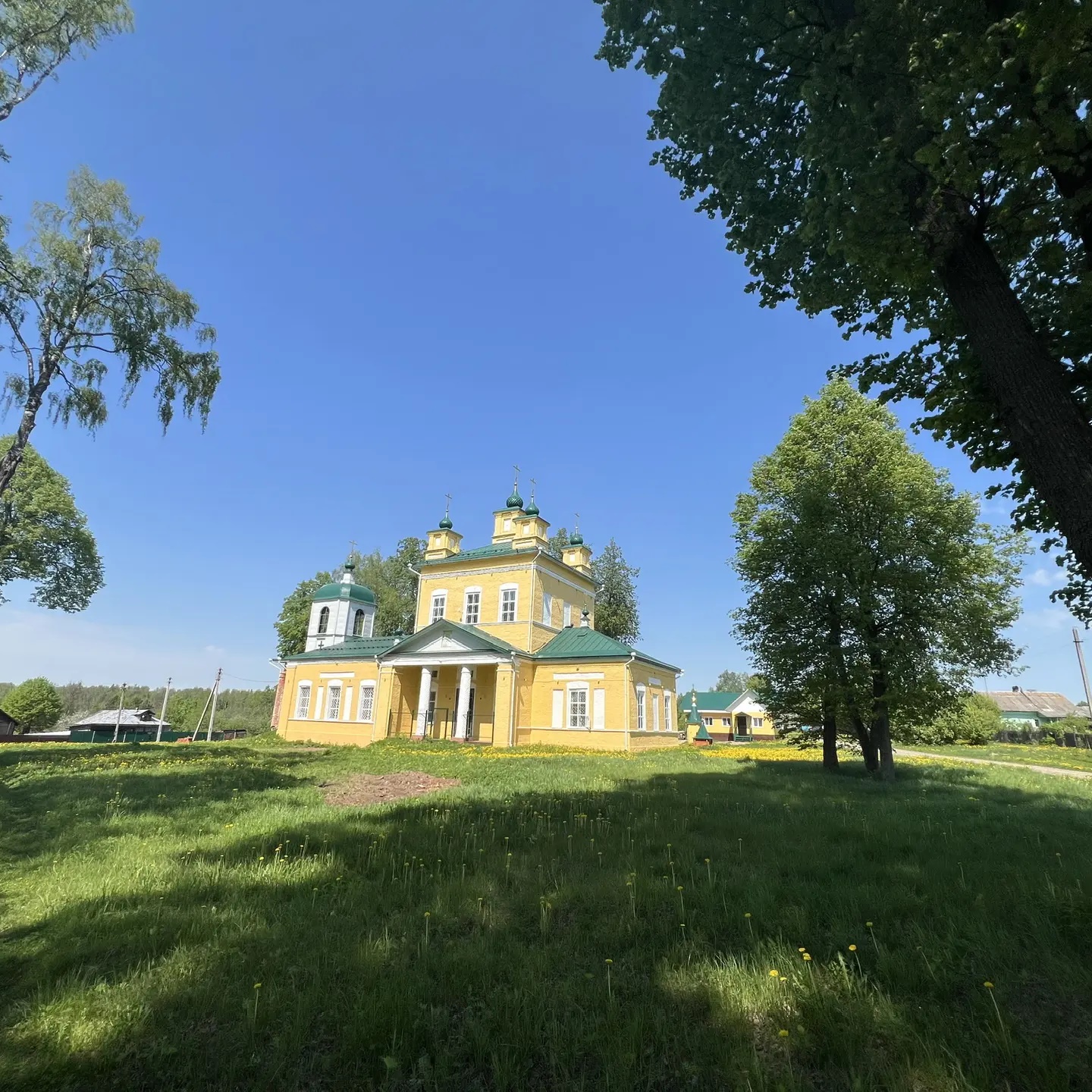 Фотография канала Max ХРАМ СВЯТИТЕЛЯ НИКОЛАЯ в селе НИКОЛЬСКОМ