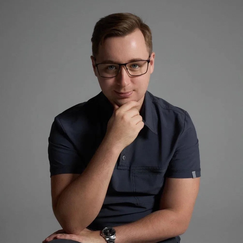 Эдуард Дерий | Пластический хирург