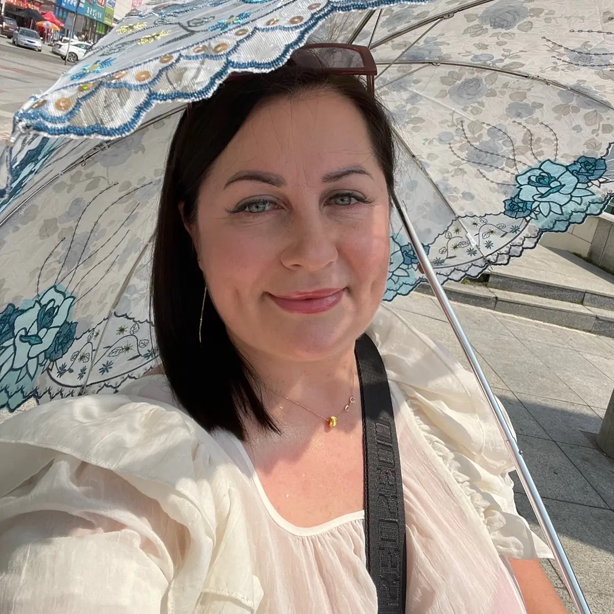 Ольга 40+ TV Хуньчунь Лайф