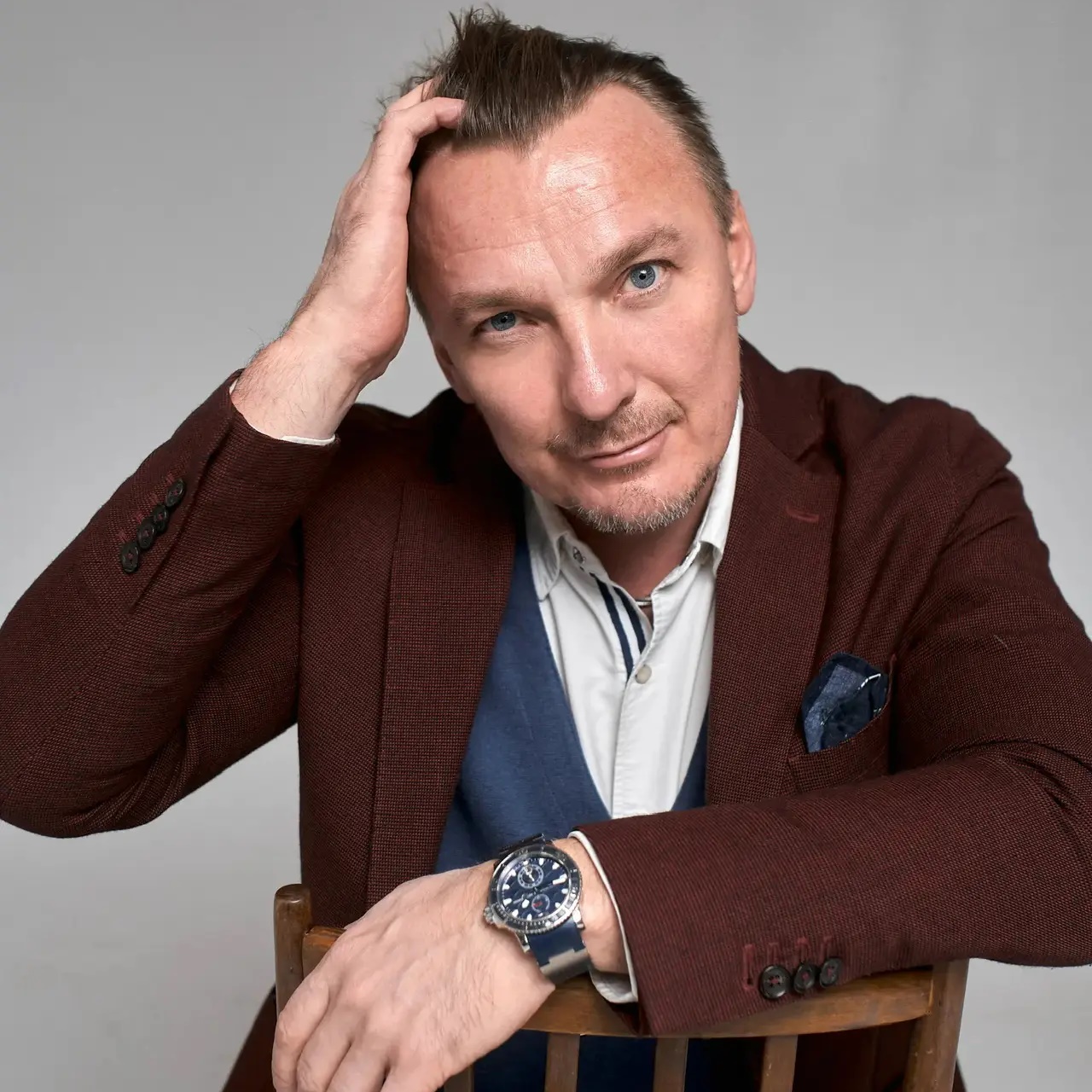 Дизайнер Александр Батеньков