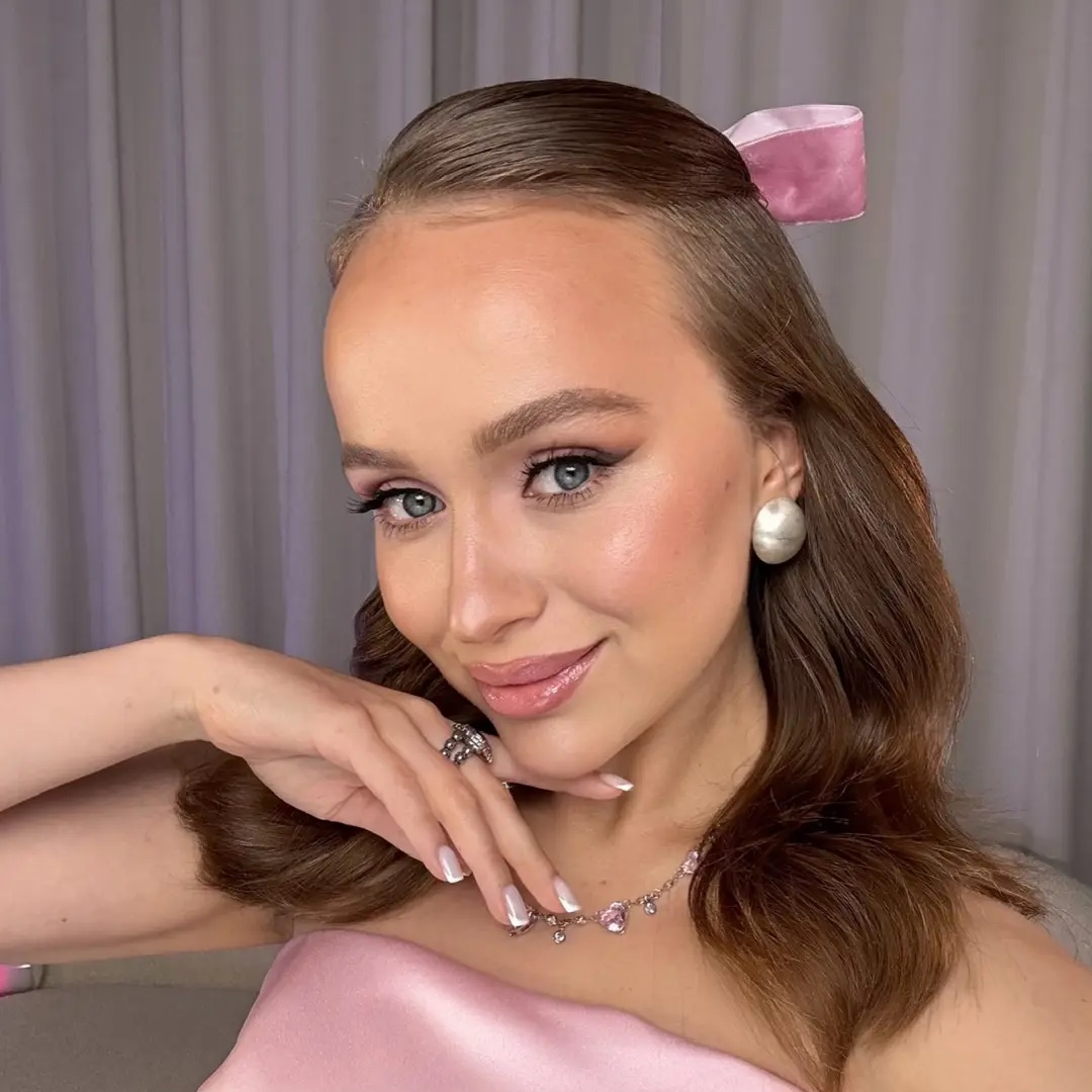 Логотип канала Санечка FM