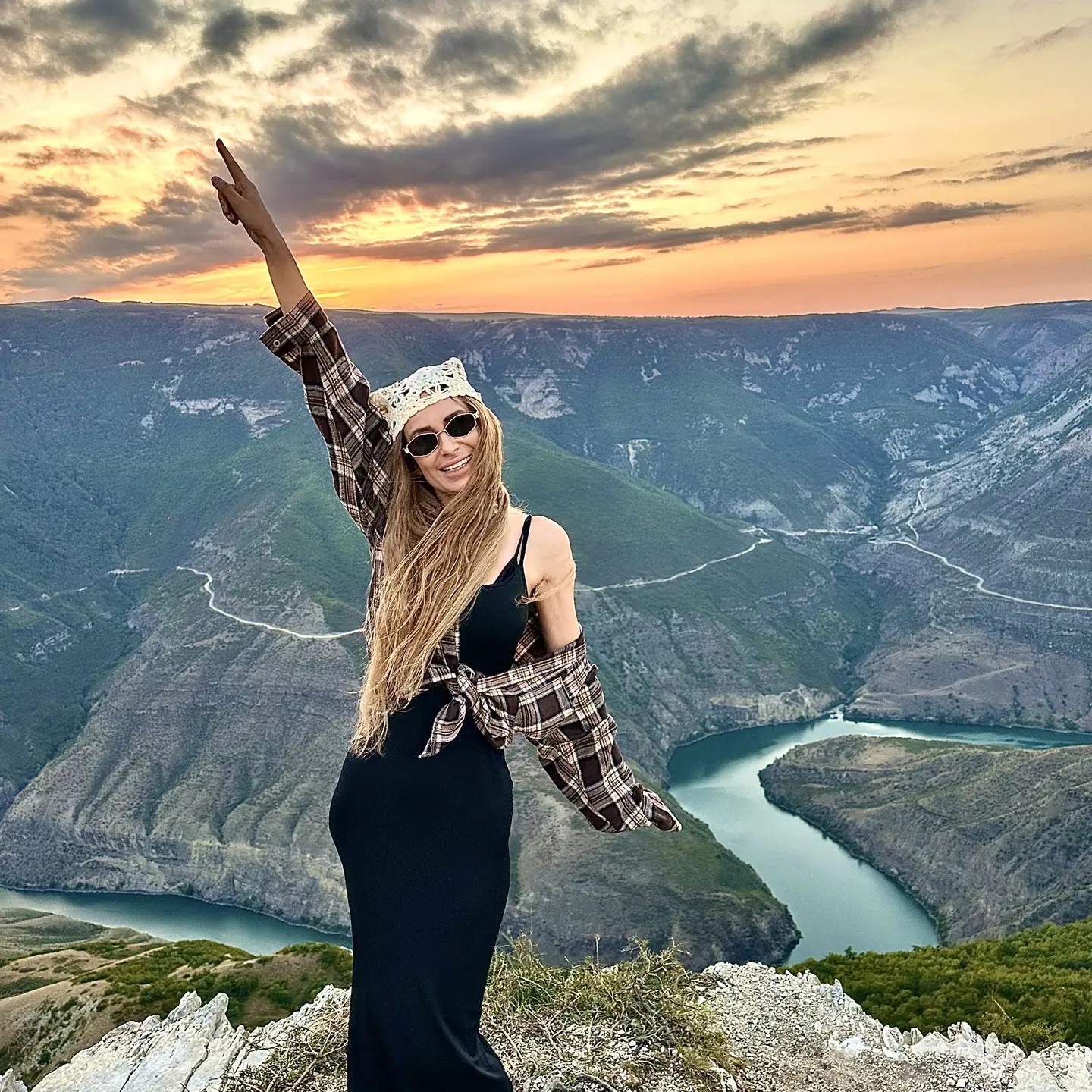 Фотография канала Max Анжела Полежаева