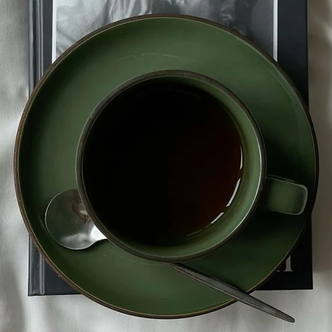 Кофе, книжки и кино 🎬