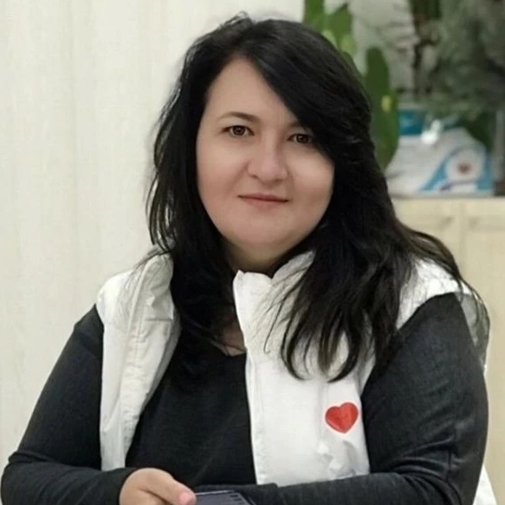 Елена Жарова