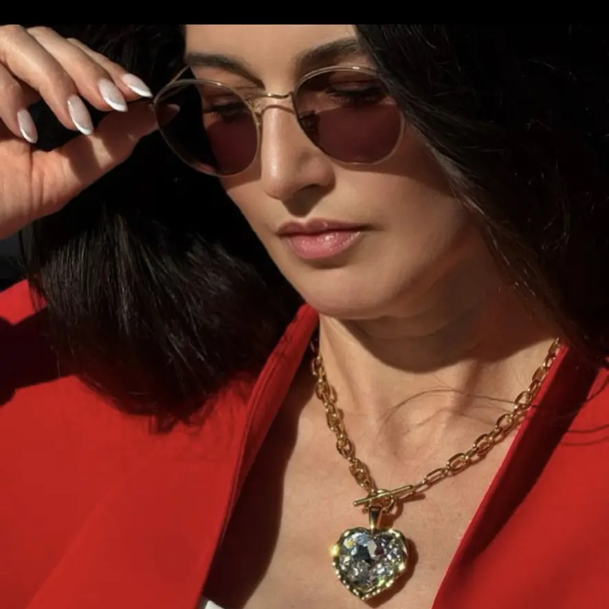 Роэна украшения