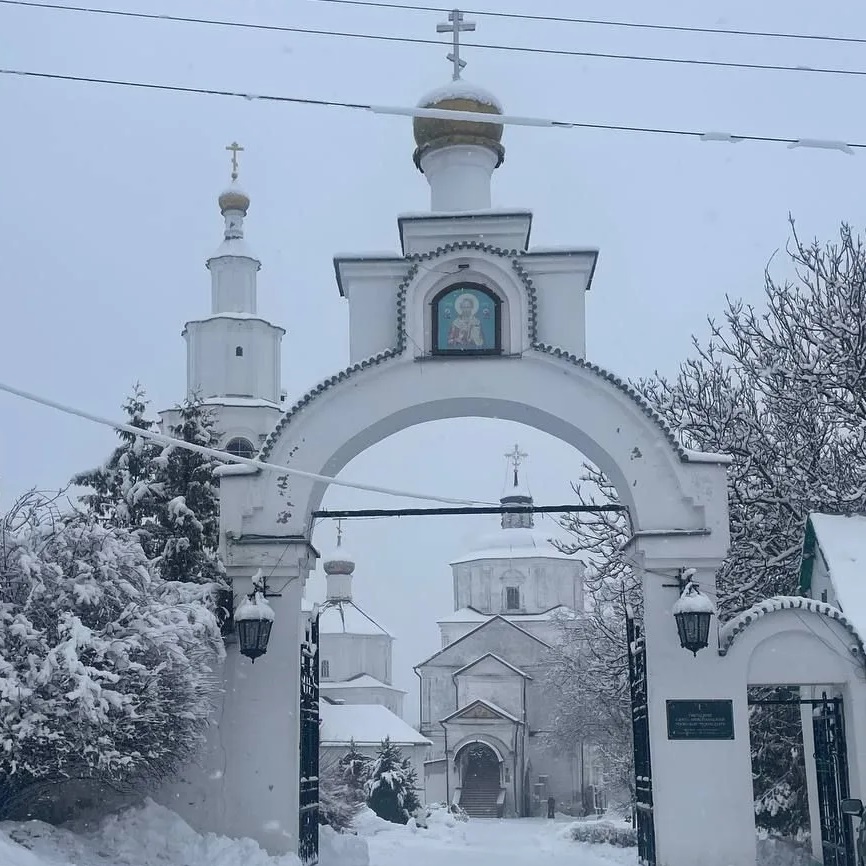 Рыльский Свято-Николаевский монастырь