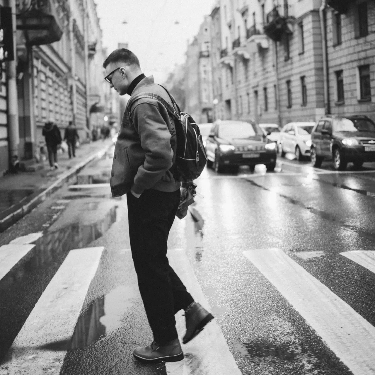 Логотип канала Dev ботов в Max