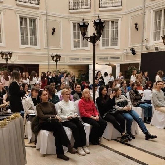 Новоселы ищут дизайнеров