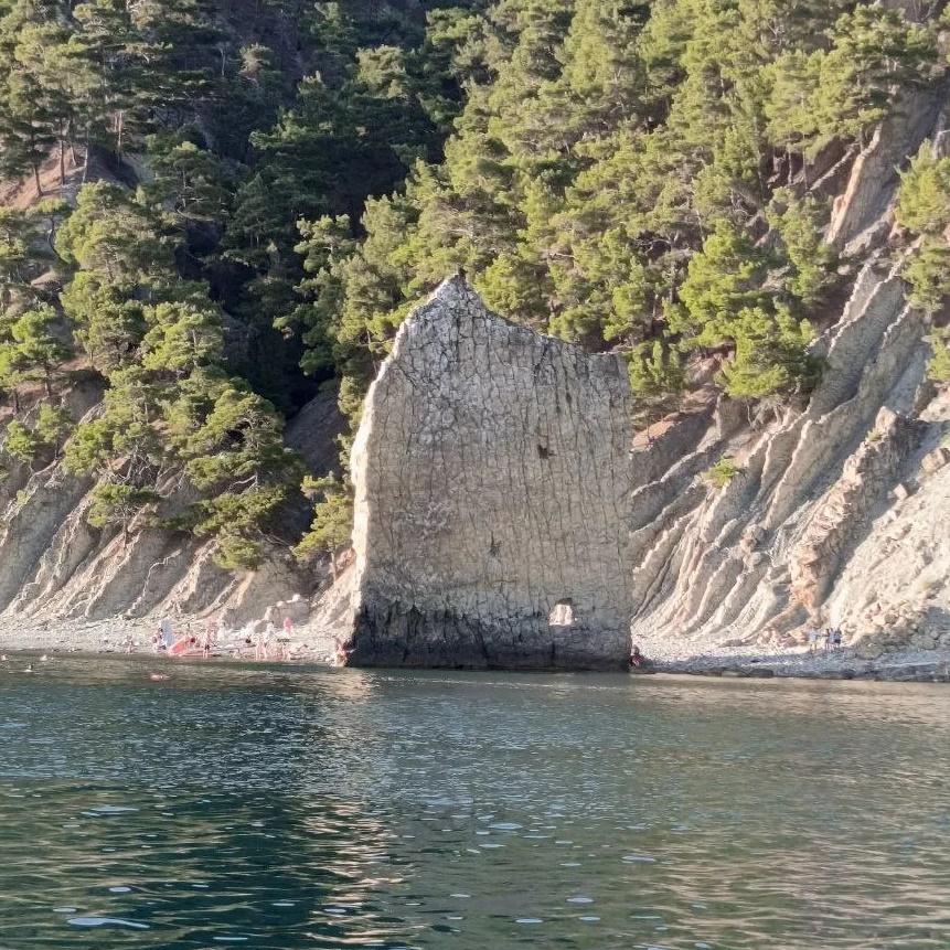 Дивноморское