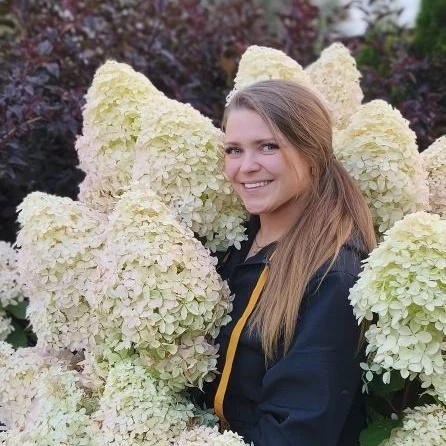 Фотография канала Max MOI_SAD_YULIA  ДАЧА С НУЛЯ🧚‍♀️🌿